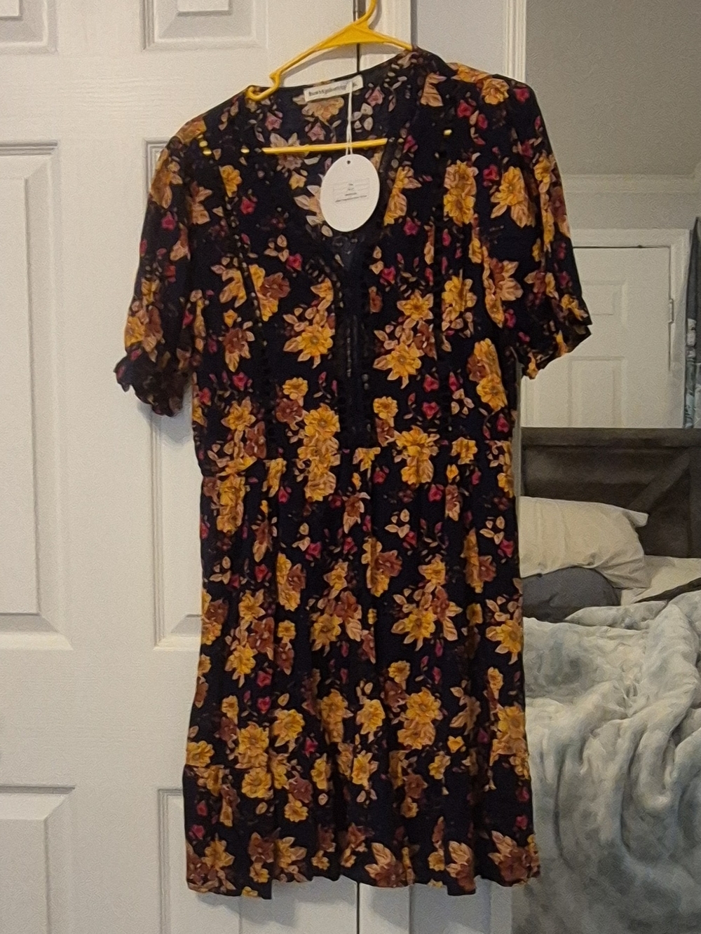 Short-Sleeve Floral Mini Dress in Black with Yellow Print